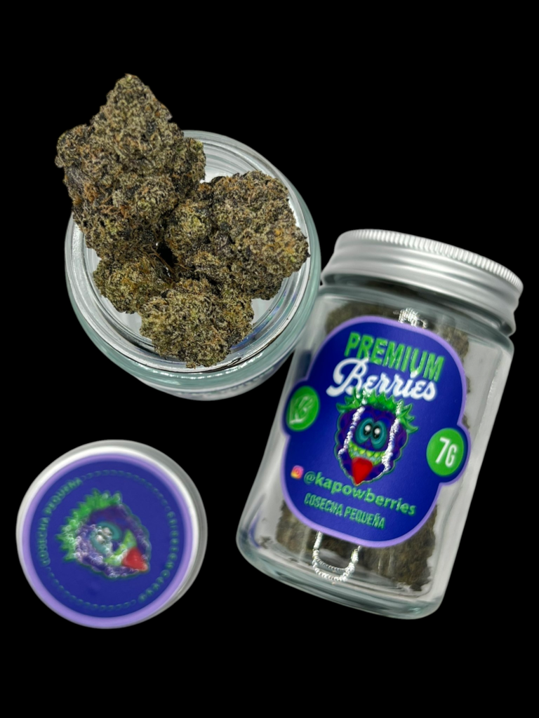 Pick Up Your Influencer Kit at Puffcon – Claim Your Prize This Weekend 🏁 kapowberries premium berries 7g jar