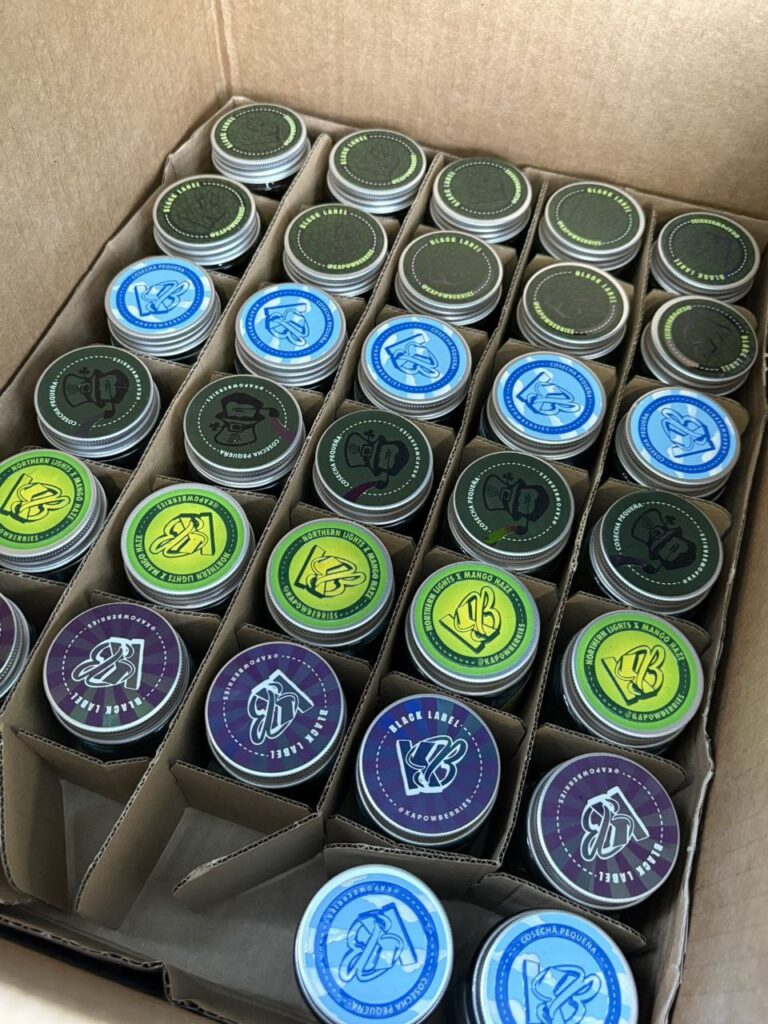 Kapow-themed Puffcon drop packaging, comic-style branding with explosive flavor energy